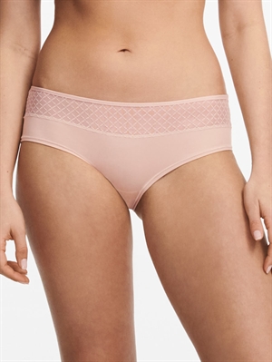 Chantelle Norah Chic Covering Shorty Dusky Pink- Easy feel